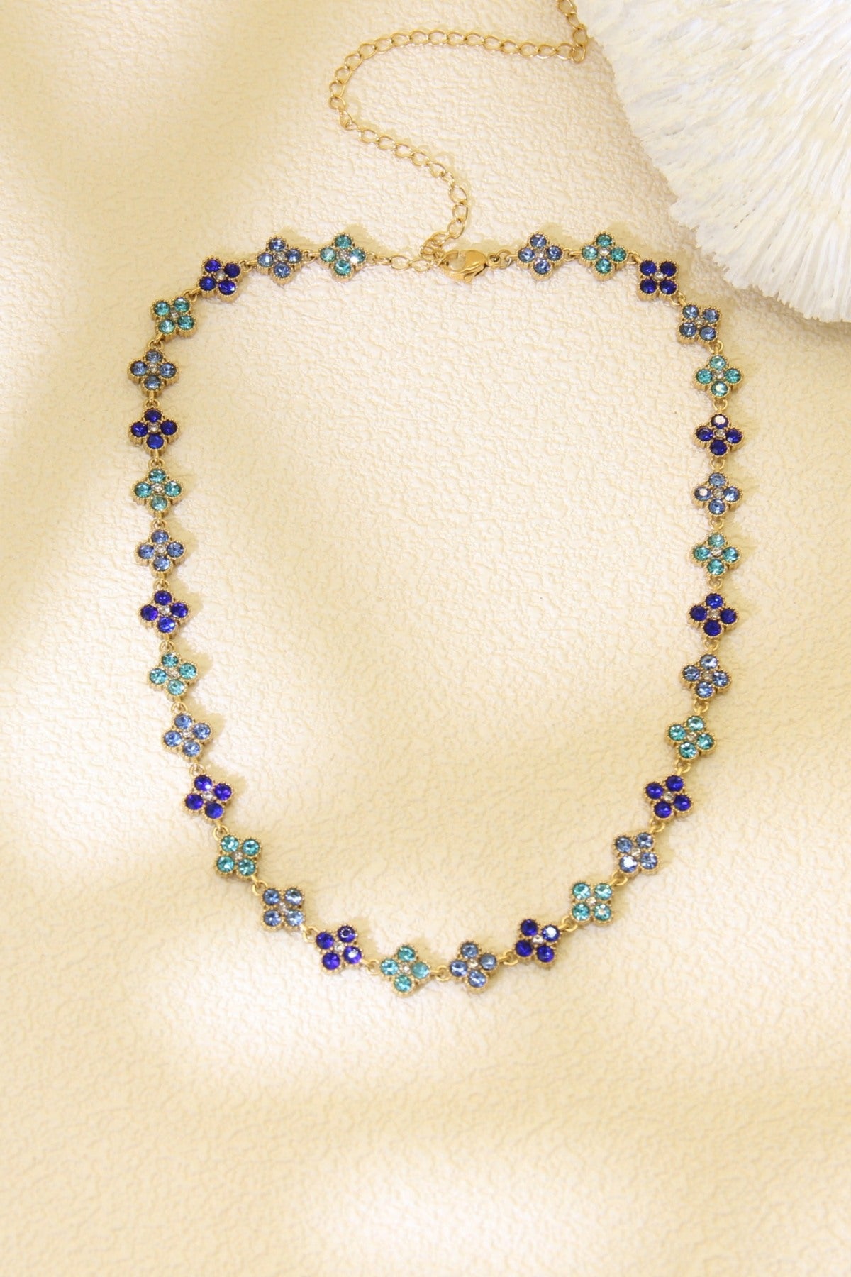 Collier PRINCESSE Ras-du-cou Strass Bleu