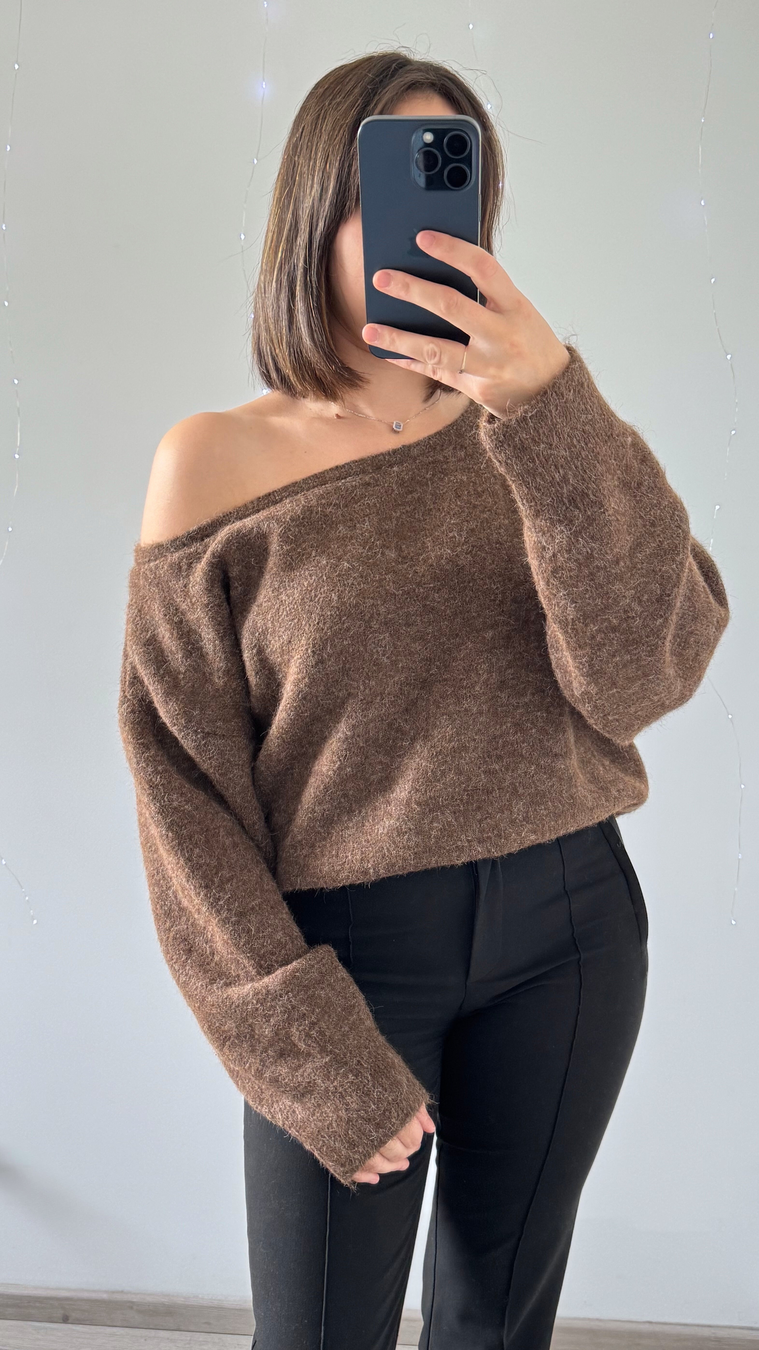 Pull ANNA Col Bardot Marron