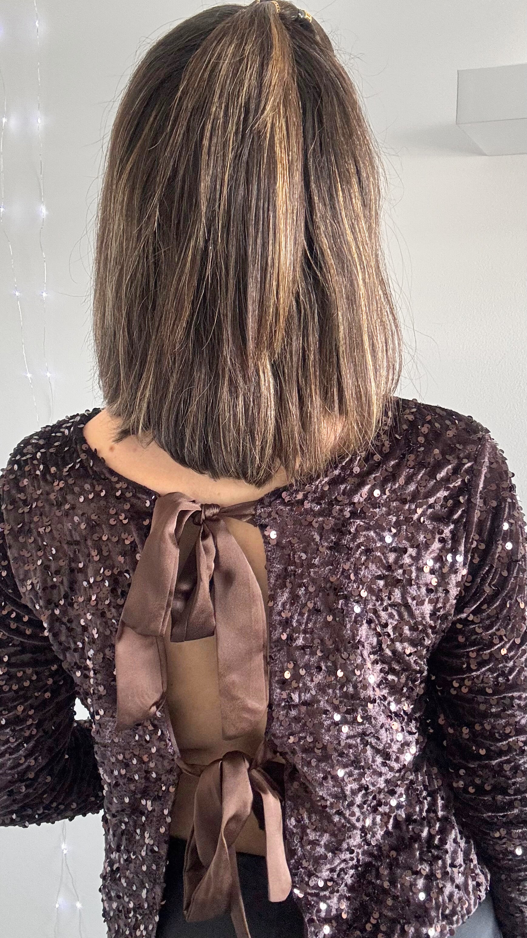 Top Velours À Sequins Avec Noeuds KELLY Chocolat