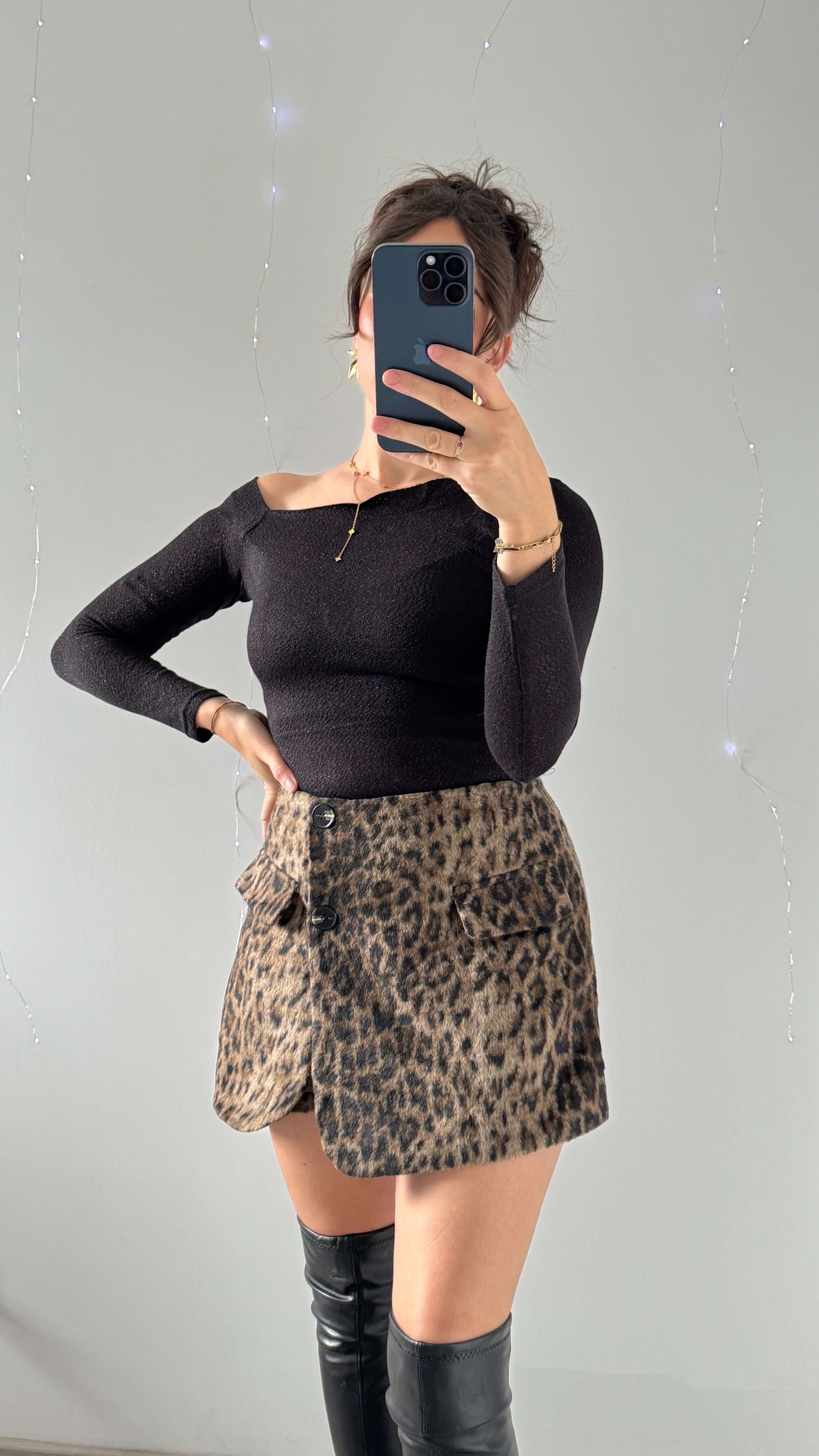 Jupe Short Léopard ORA