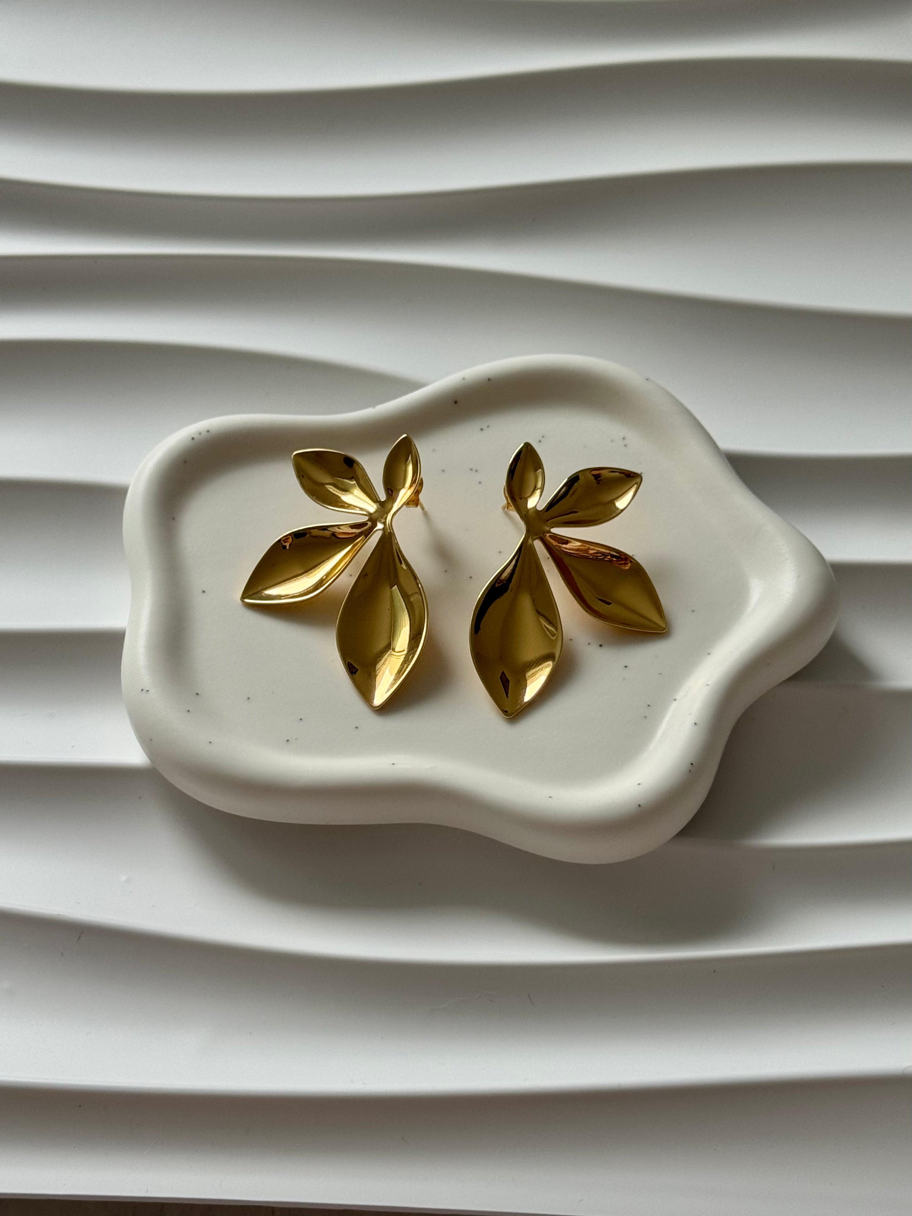 Boucles D’oreilles Feuilles Dorées
