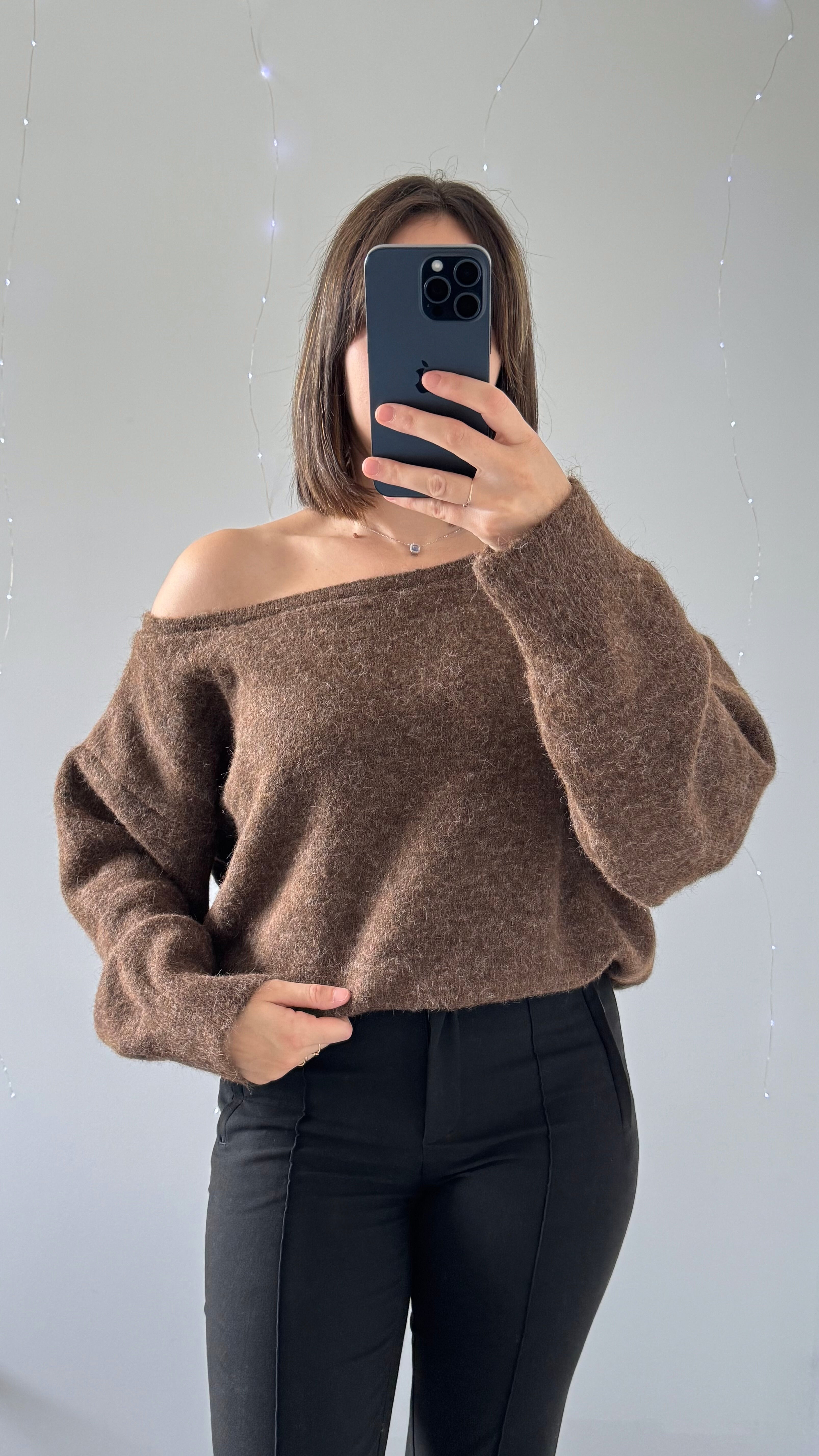 Pull ANNA Col Bardot Marron